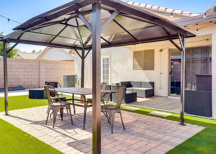 4 Mi To State Farm Stadium Avondale Home With Patio